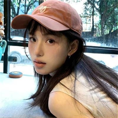 我的媳妇是女王 推荐封面